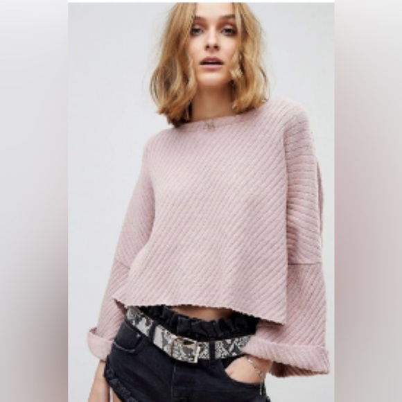 Free People I Can’t Wait Blush Pink Ribbed Oversized Poncho Cropped Sweater XS - Picture 1 of 6